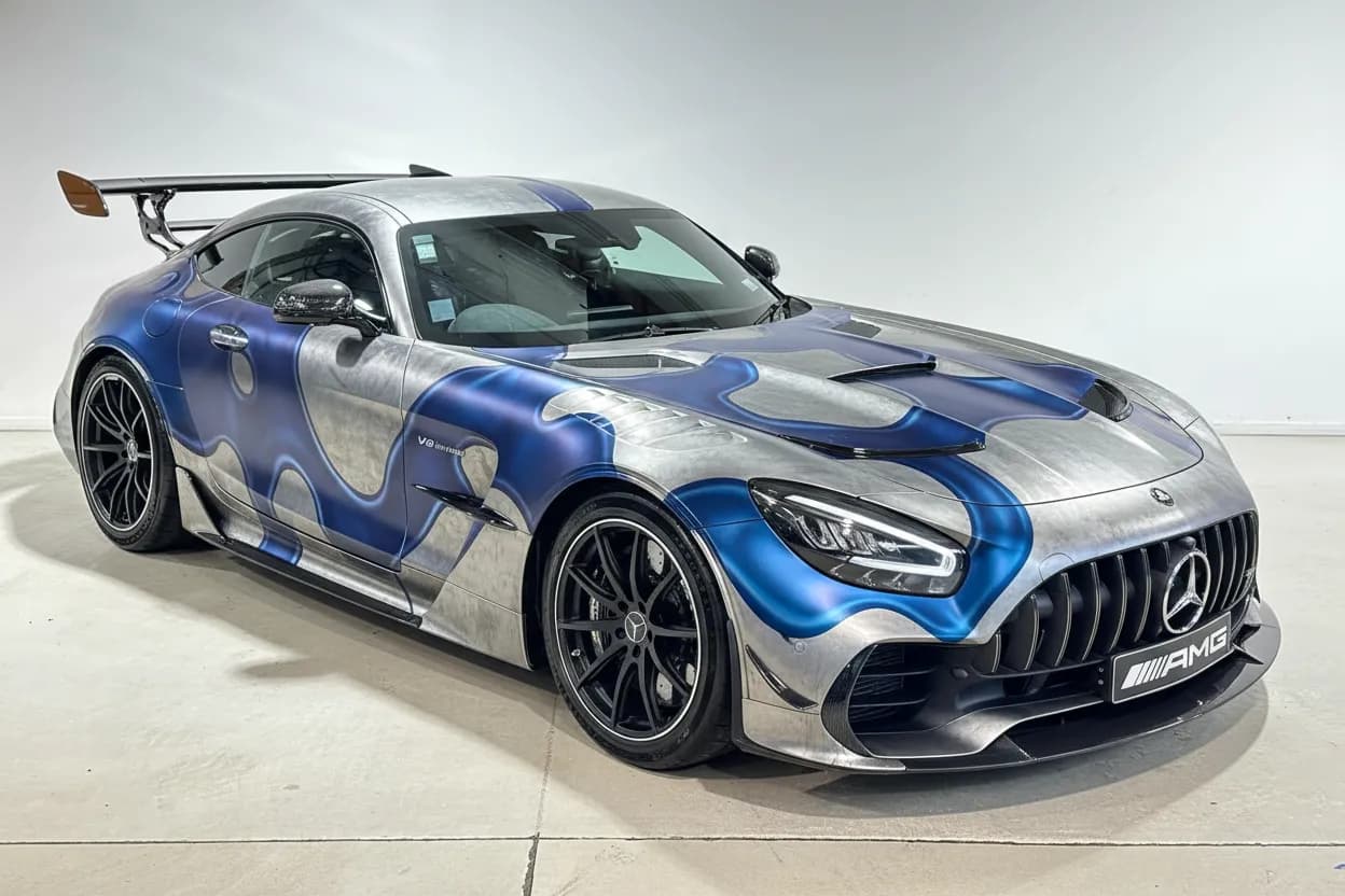 Printed Graphic Wraps: Turn Your Vehicle Into a Moving Design